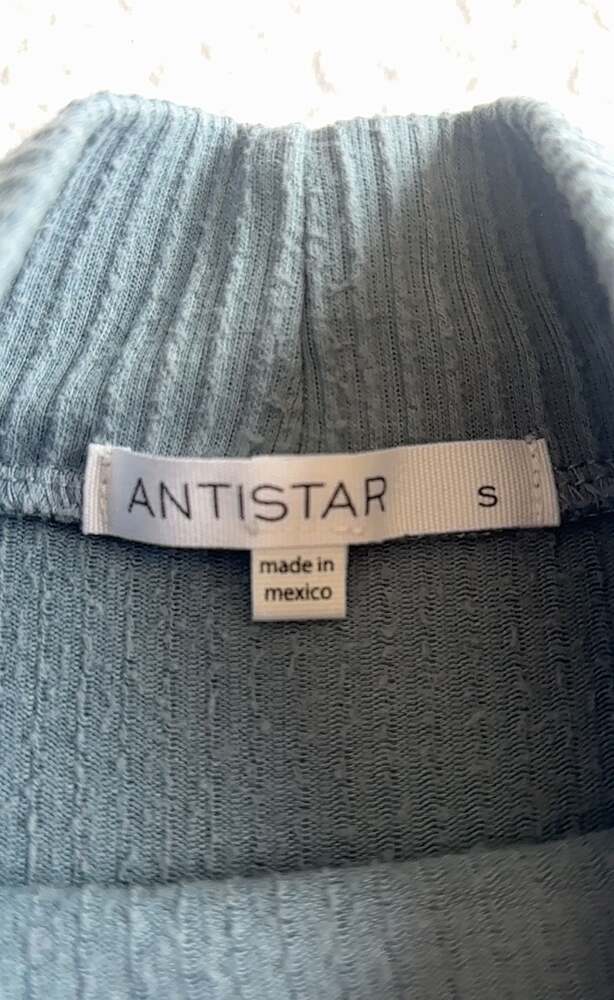 Antistar Longsleeved Cropped V-Neck Waist Tie Shirt Gray